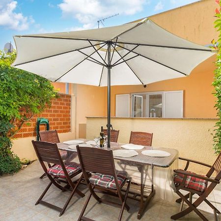 Apartment Buneta With Relaxing Outdoor Area Ližnjan Екстериор снимка