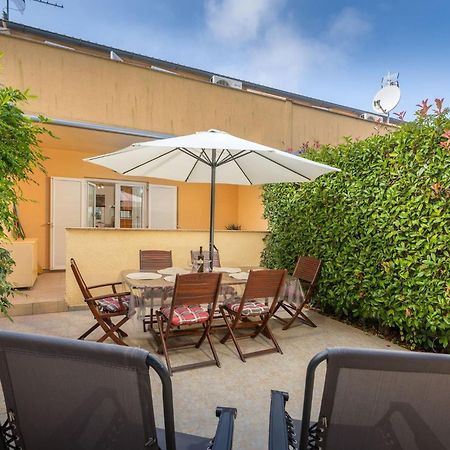 Apartment Buneta With Relaxing Outdoor Area Ližnjan Екстериор снимка