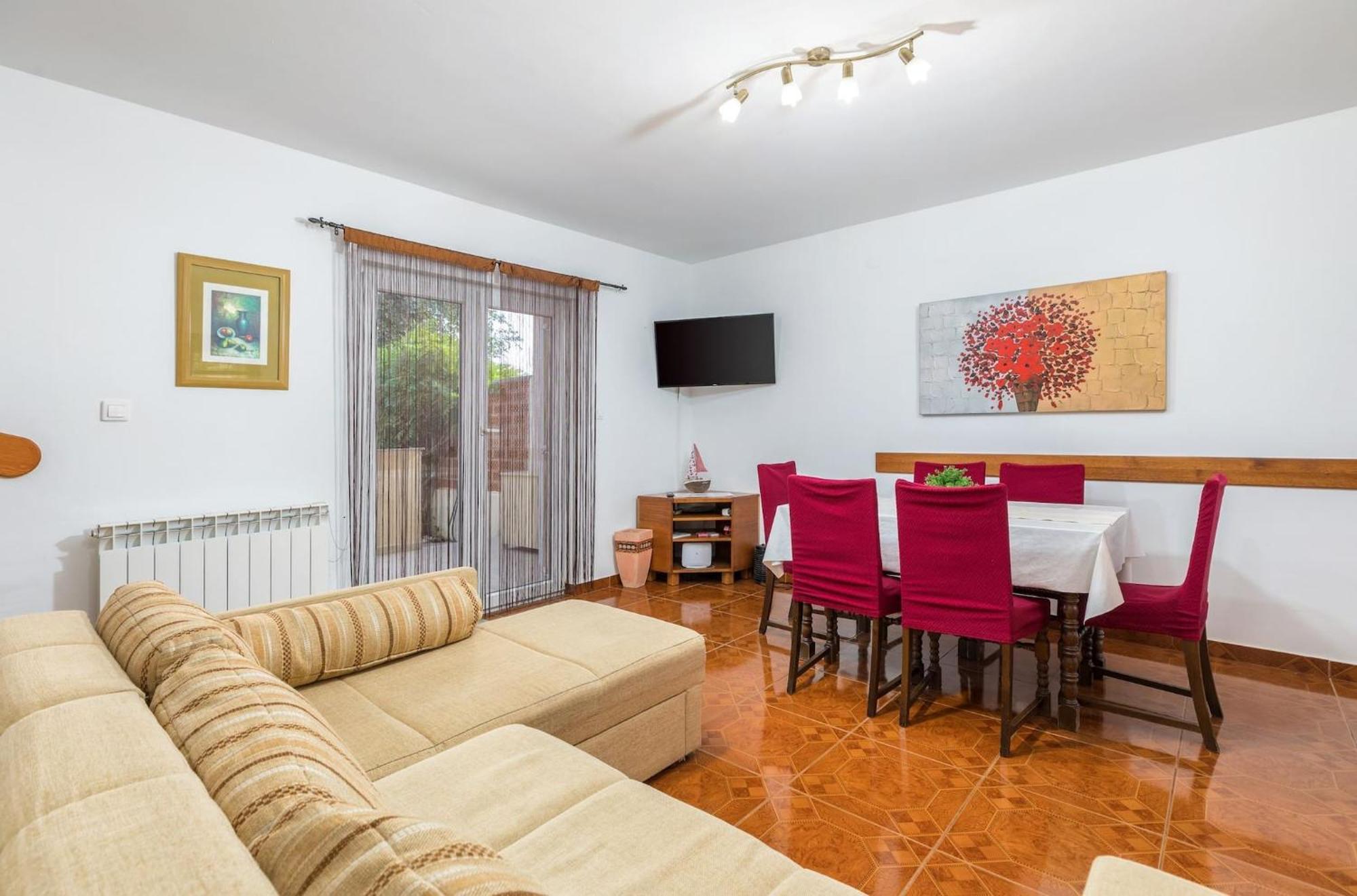 Apartment Buneta With Relaxing Outdoor Area Ližnjan Екстериор снимка