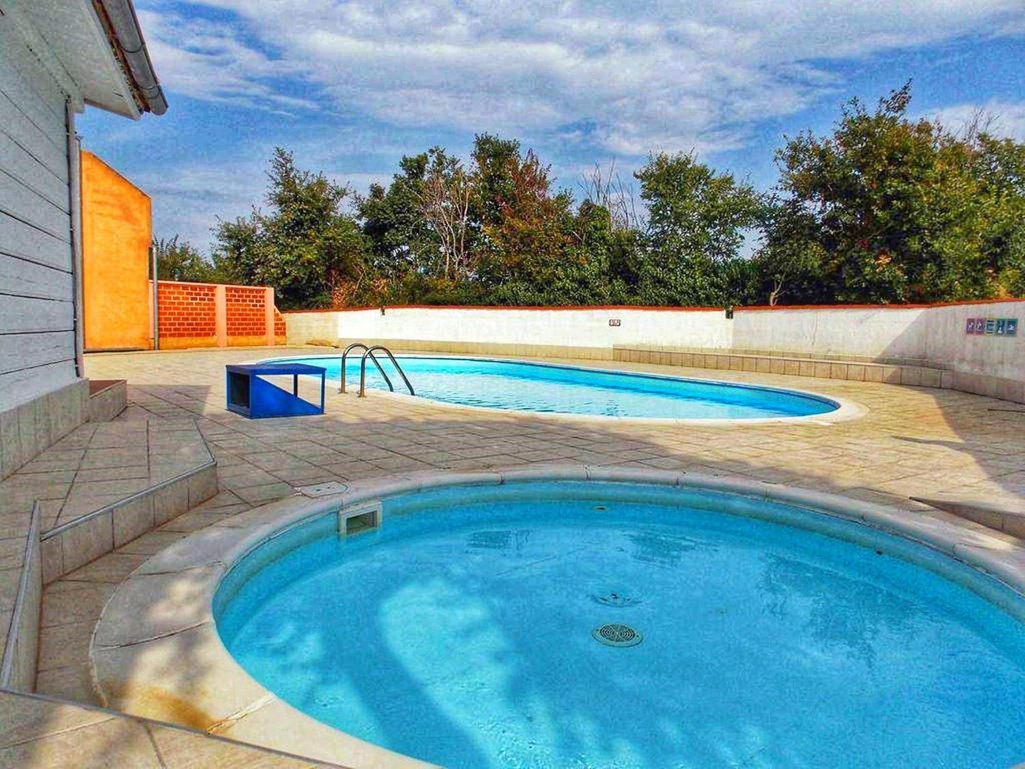 Apartment Buneta With Relaxing Outdoor Area Ližnjan Екстериор снимка